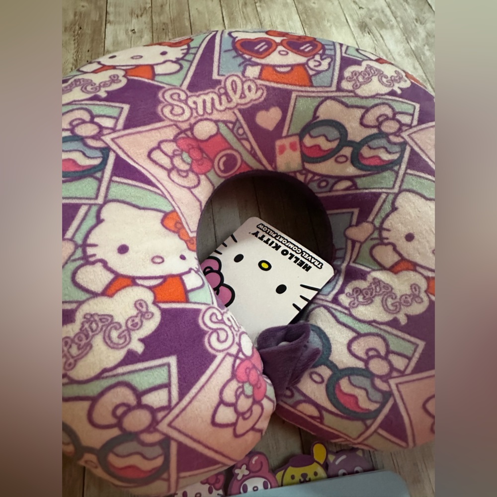 Hello Kitty set of 2 items journal notebook and travel pillow kawaii - Picture 2 of 7